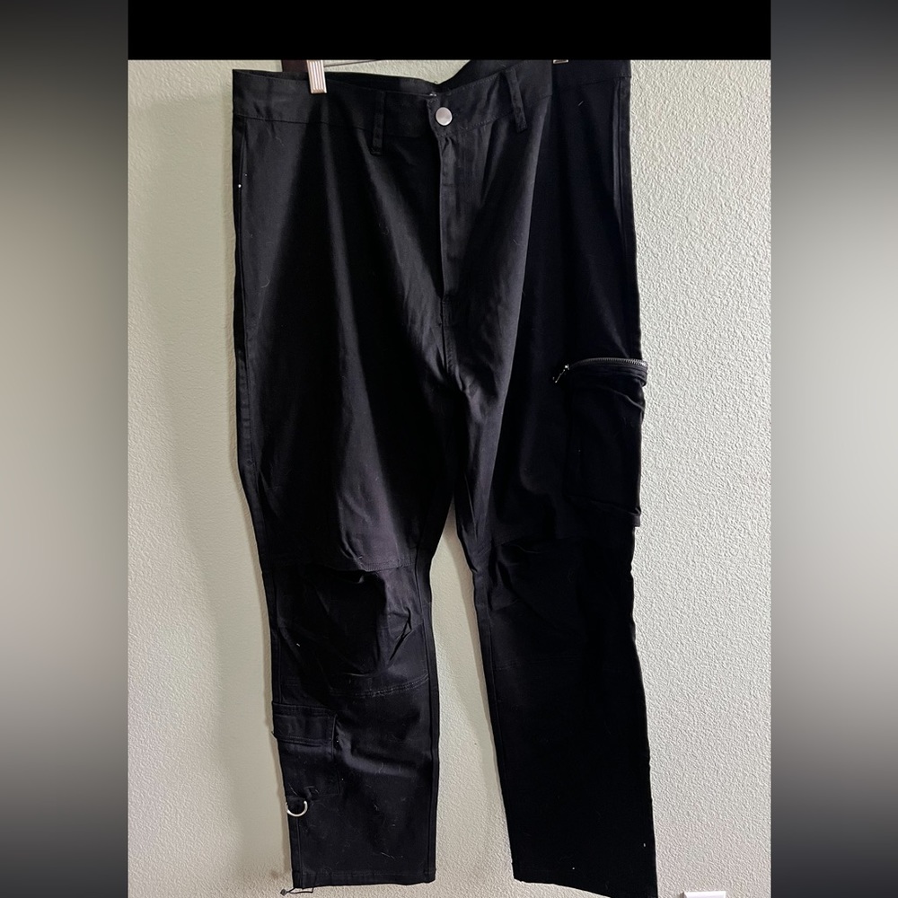 Black cargo pants